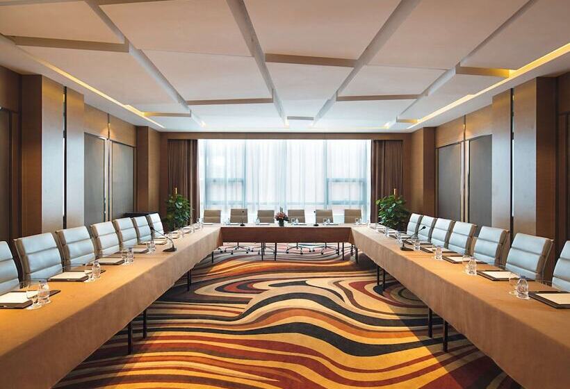 هتل Movenpick  Enshi