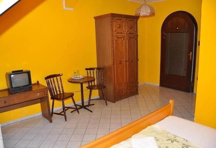 Fotos del hotel Palota:  3