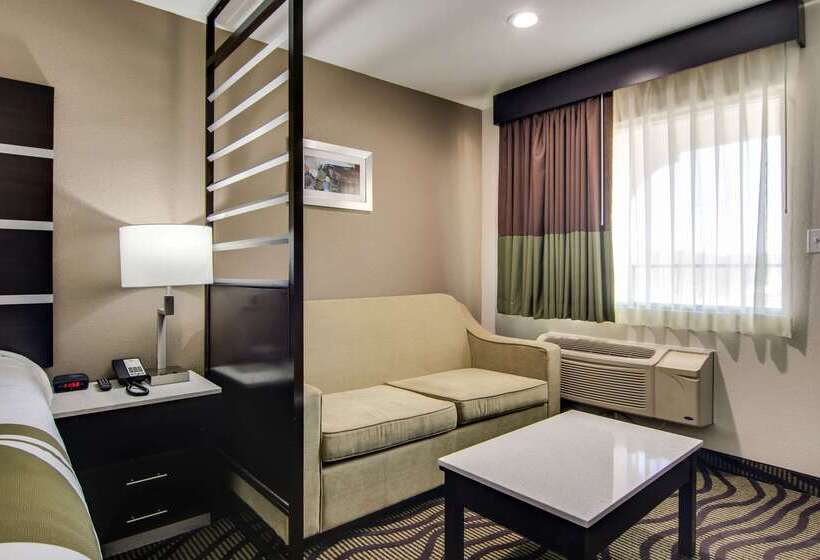 فندق Quality Inn & Suites Athens University Area