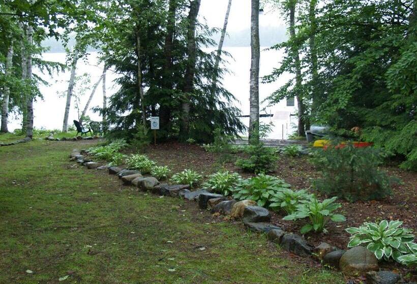 فندق Wilson Lake Inn