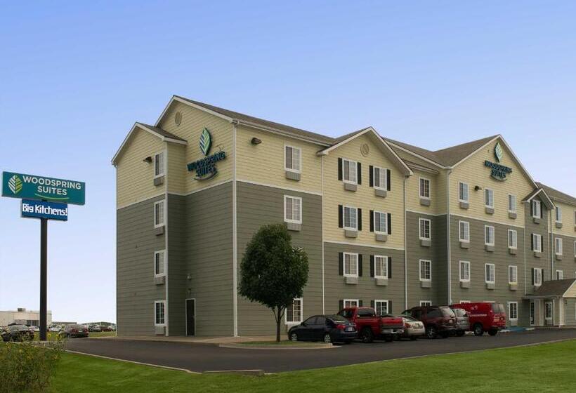 هتل Woodspring Suites Tulsa