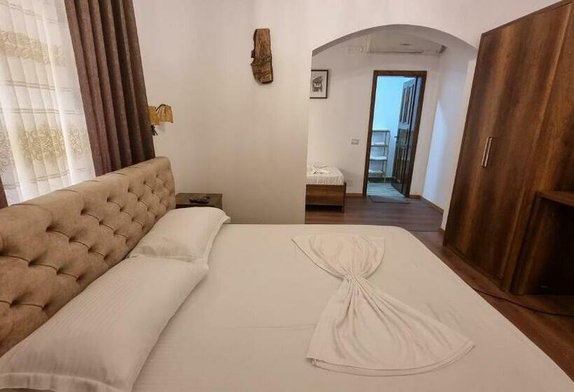 تختخواب و صبحانه Villa Landi