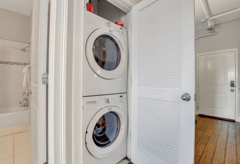 Broughton Street Bungalow   Steps To Everything