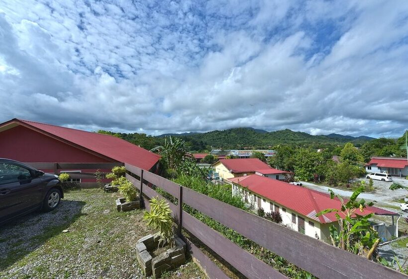 هتل Oyo 90605 Nurulhuda Langkawi Hillview Roomstay