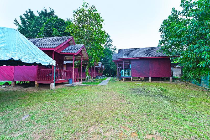 هتل Oyo 90620 Mahseer Chalet