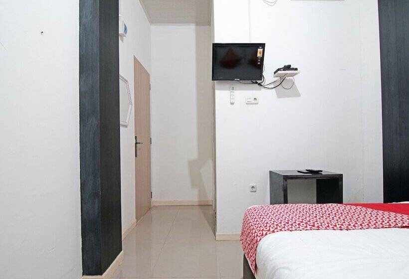 هتل Oyo 91642 Fhazel Residence Syariah