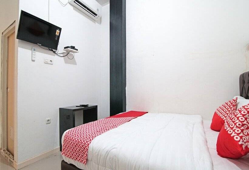 هتل Oyo 91642 Fhazel Residence Syariah
