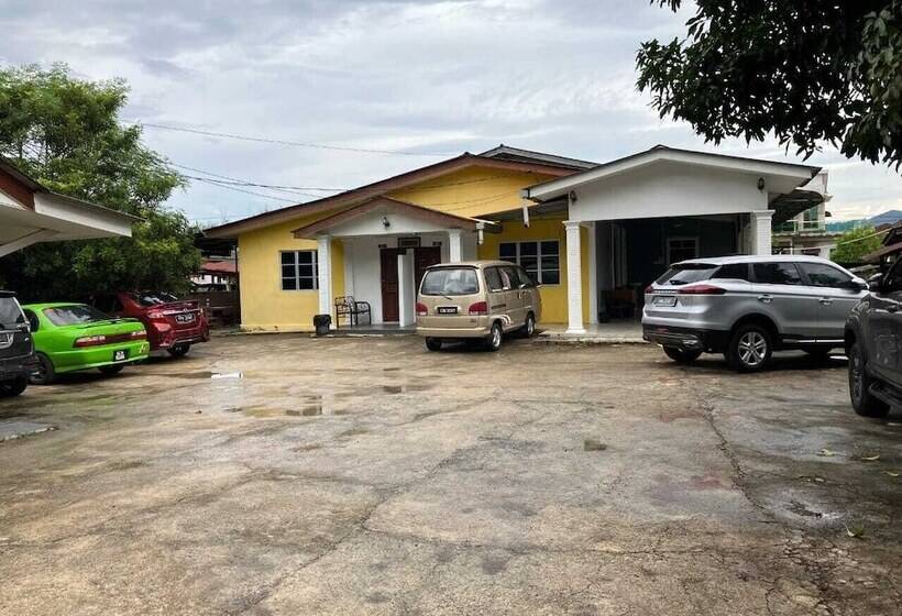 فندق Oyo Homes 90600 Ummi Chalet Dungun