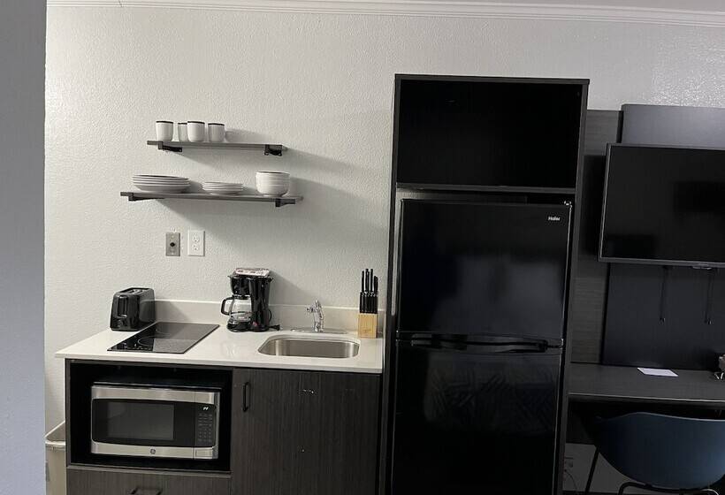 فندق Studio 6 Bay Minette, Al