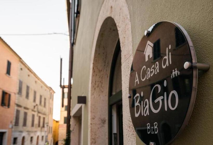 تختخواب و صبحانه A Casa Di Biagio