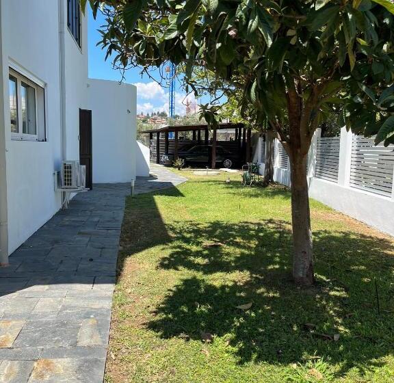 تختخواب و صبحانه Residenza Margot