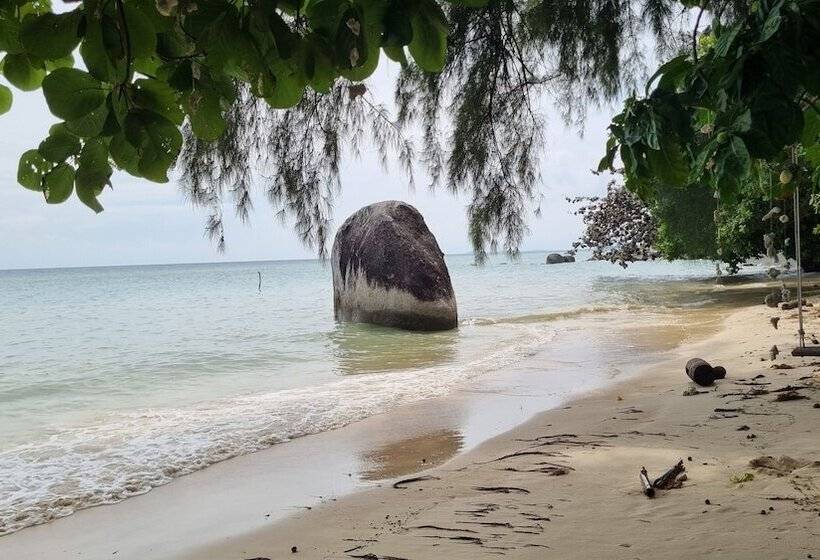 Pawpaw Resort