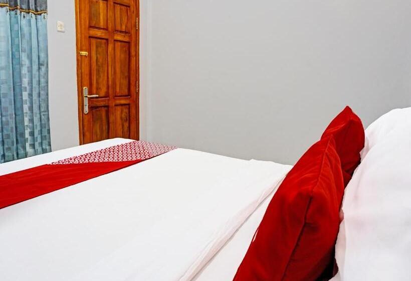 فندق Oyo 91599 Penginapan Mutiara Madiun