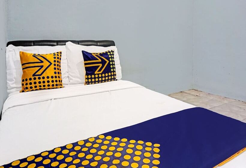 فندق Spot On 91600 Syariah Army Kost & Homestay