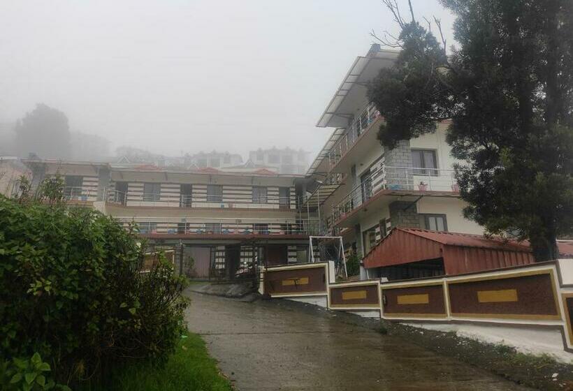 هتل The Jacks Hilltop Resort Kodai