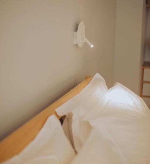 The Layhead B&b