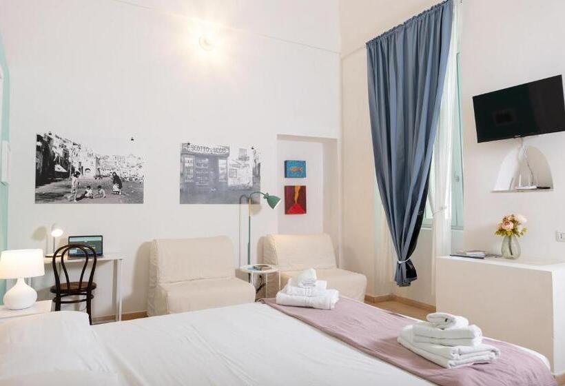 تختخواب و صبحانه Palazzo Attila   Gioia Apartments