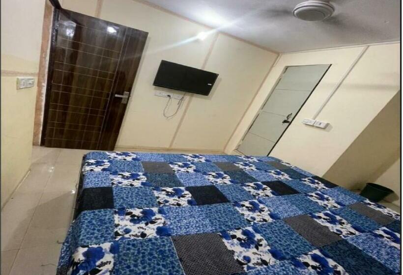 هتل Viraz By Wb Inn