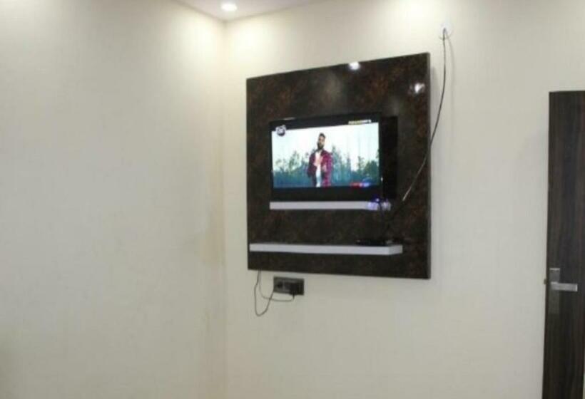 هتل Bodhi Grand, Bodhgaya