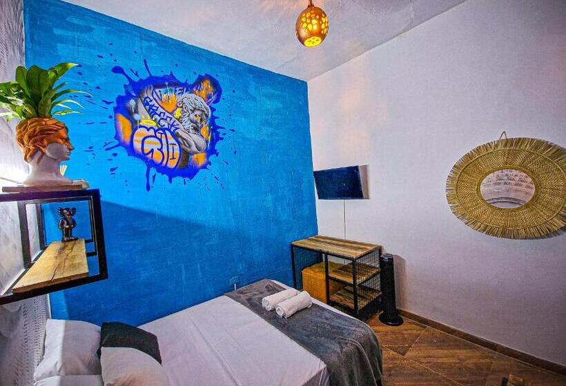 پانسیون Urban Hostal Bar