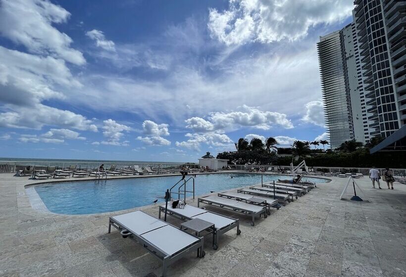 Beachfront Condo In Miami!