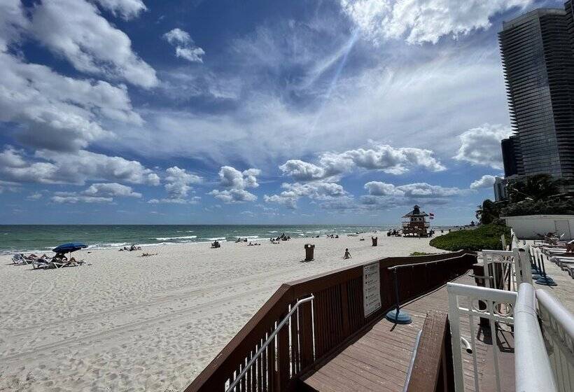 Beachfront Condo In Miami!