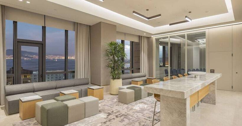 هتل Hyatt Regency Izmir Istinyepark
