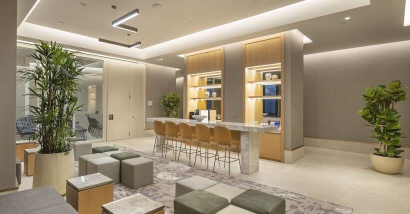 هتل Hyatt Regency Izmir Istinyepark