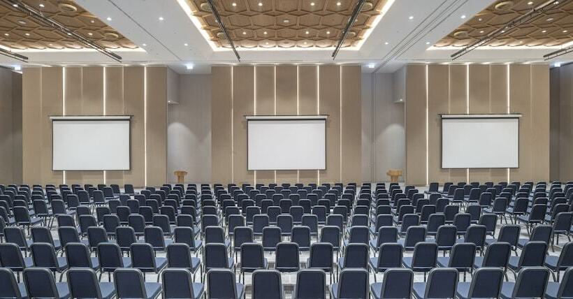 هتل Hyatt Regency Izmir Istinyepark