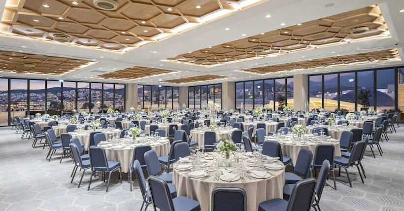 هتل Hyatt Regency Izmir Istinyepark