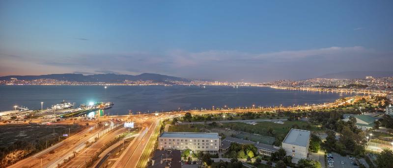 هتل Hyatt Regency Izmir Istinyepark