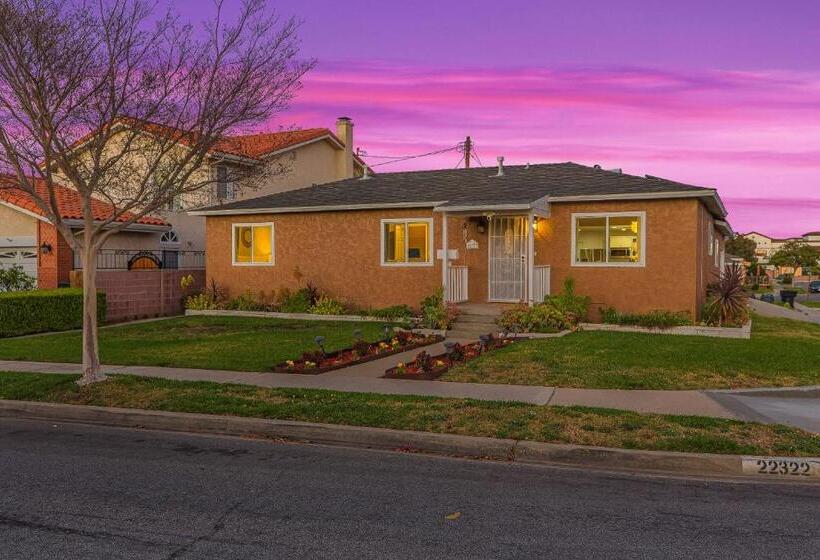 Lux    A Perfect Home In South Bay 10 Mins To Beaches