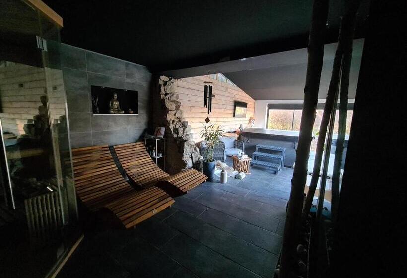 مبيت وإفطار La Suite Mélusine   Spa Du Souffle Du Saule