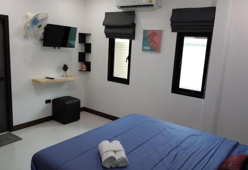 Private Pool Villa With Jacuzzi At Royal Park Village   Walk To The Beach   6 People   Max 3 Males