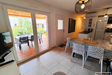Villa T3 Climatisée En Résidence Avec Piscine