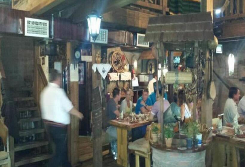 Gros Hotel   Leskovac