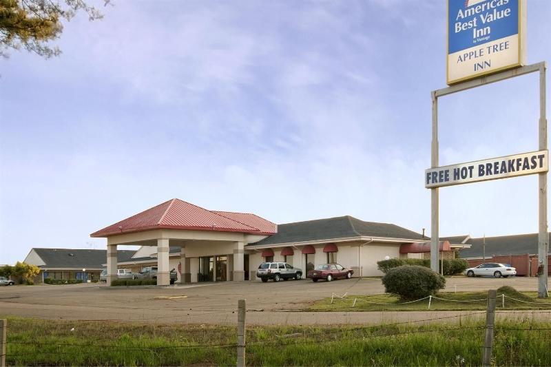 酒店 Americas Best Value Inn Forest