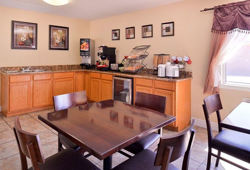 هتل Americas Best Value Inn Ponca City