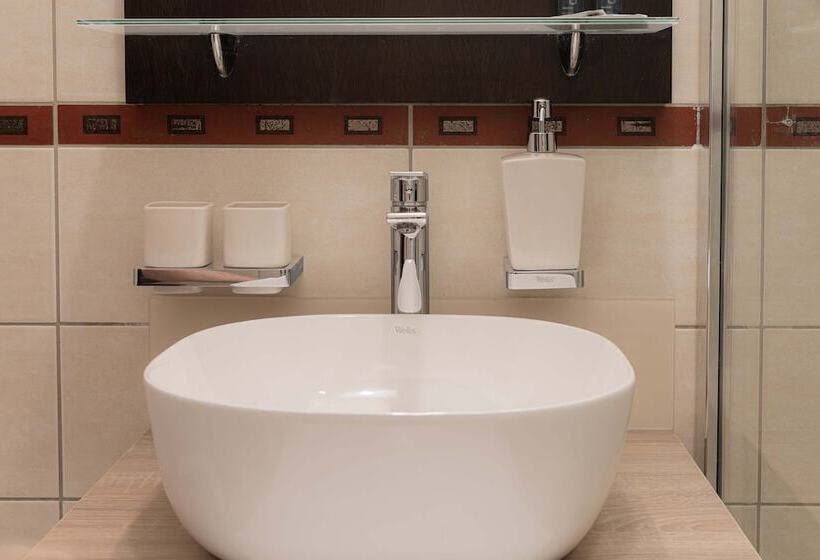 酒店 Bazilika Alatt Panzió