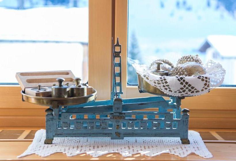 בית מלון כפרי Das Bürstegg