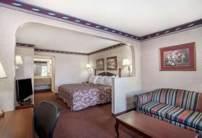 هتل Days Inn By Wyndham Saint Pauls