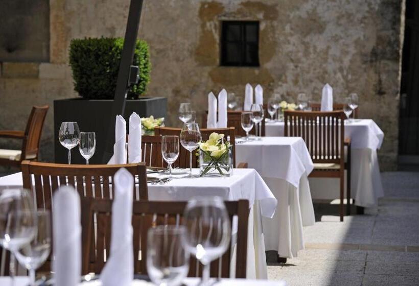 Hotel Grad Otočec Relais Chateaux