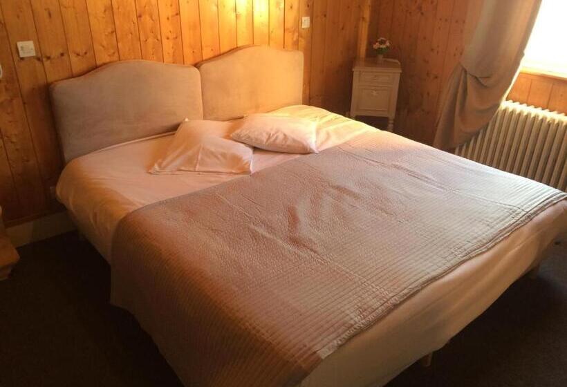 هتل Hôtel La Vallée