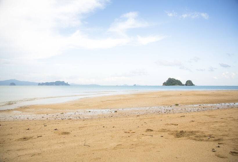 هتل Koyao Bay Pavilions   Beach Resort And Pool Villas