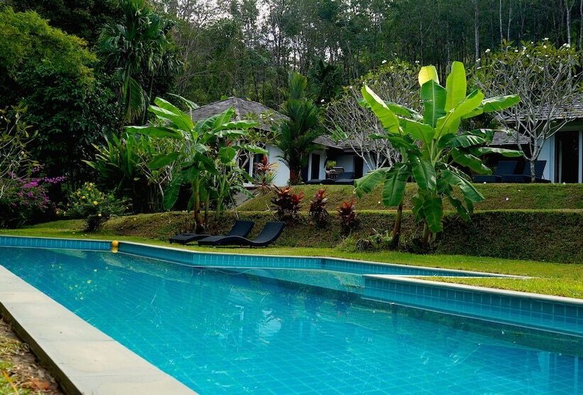 هتل Koyao Bay Pavilions   Beach Resort And Pool Villas