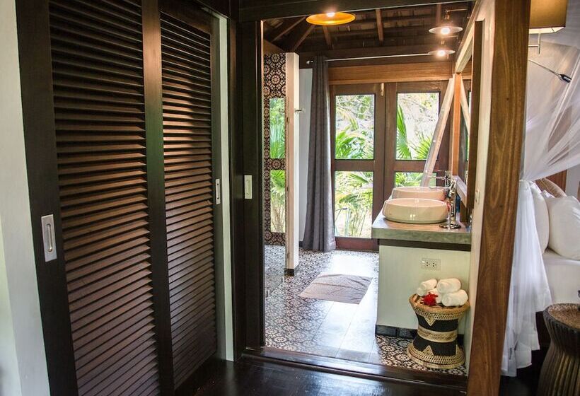 هتل Koyao Bay Pavilions   Beach Resort And Pool Villas