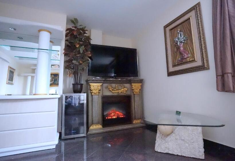 هتل Paris Suites
