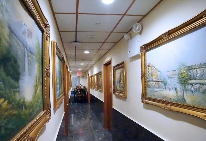 هتل Paris Suites