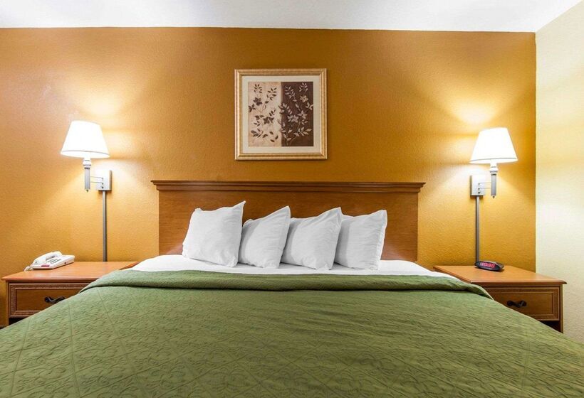 호텔 Quality Inn & Suites