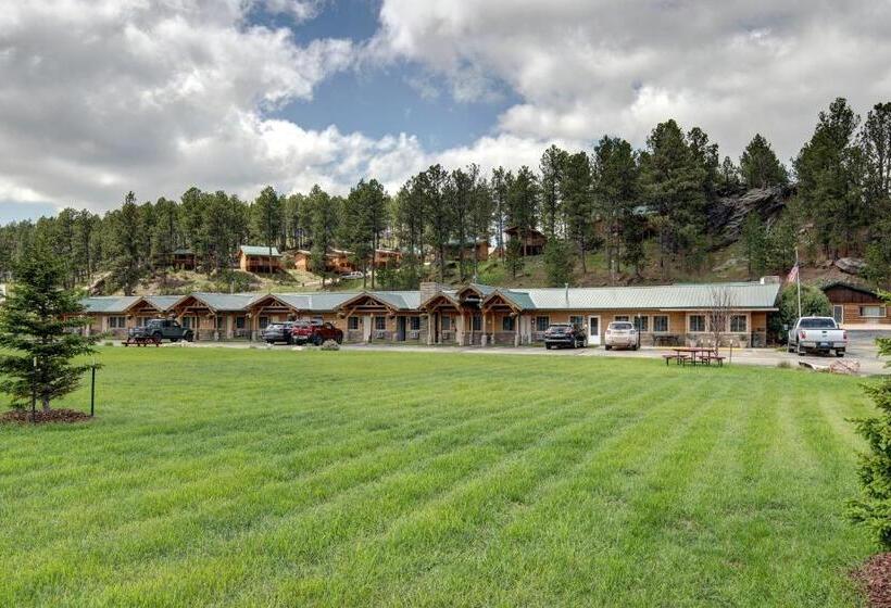 هتل Rock Crest Lodge And Cabins